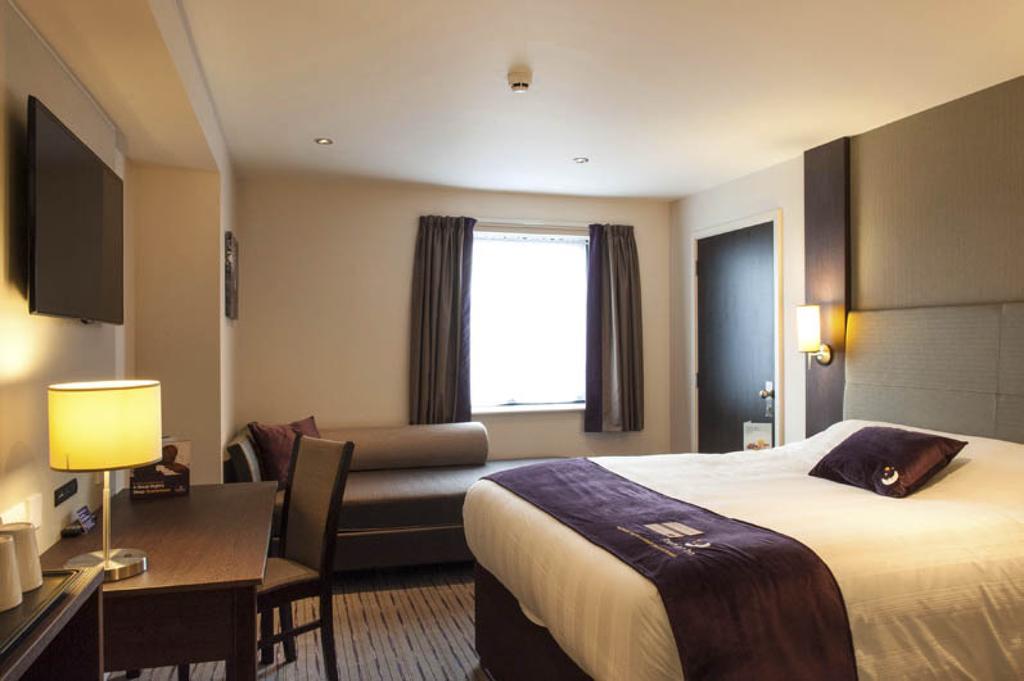 Premier Inn Aberdeen City Centre Oda fotoğraf