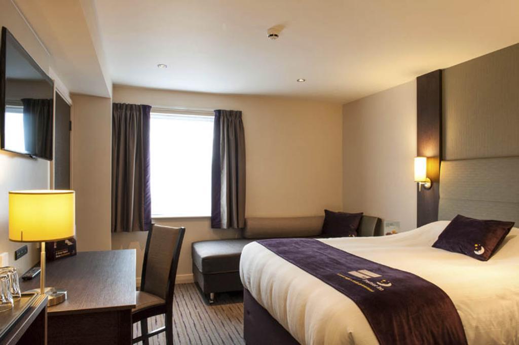 Premier Inn Aberdeen City Centre Oda fotoğraf